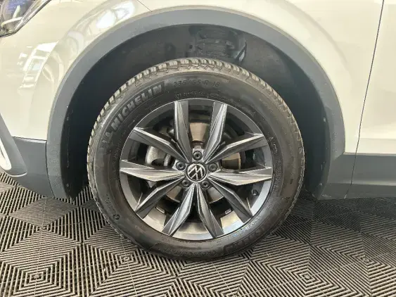 VOLKSWAGEN TIGUAN ALLSPACE - voiture d'occasion - Photo 22