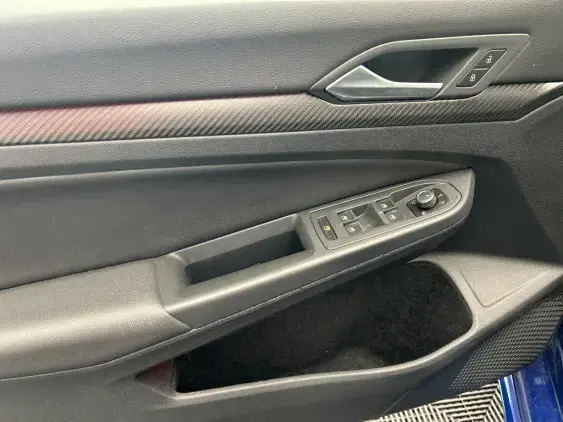 VOLKSWAGEN GOLF VIII - voiture d'occasion - Photo 18