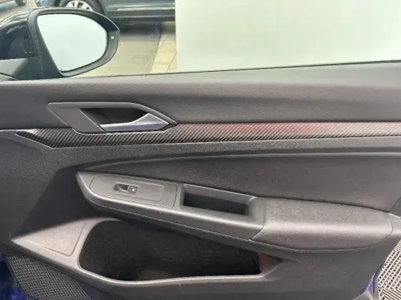 VOLKSWAGEN GOLF VIII - voiture d'occasion - Photo 19