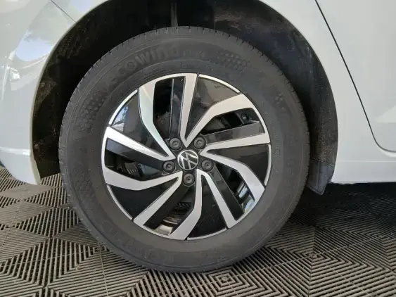 VOLKSWAGEN POLO VI - voiture d'occasion - Photo 22