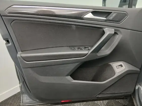 VOLKSWAGEN TIGUAN II - voiture d'occasion - Photo 15