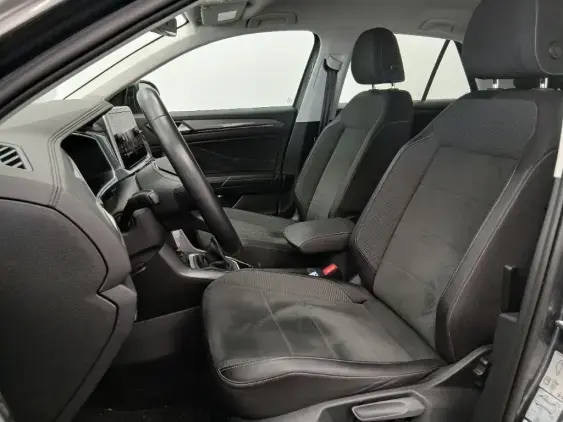 VOLKSWAGEN T-ROC - voiture d'occasion - Photo 17