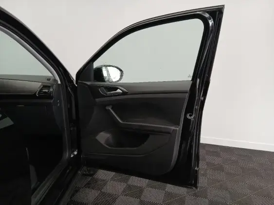 VOLKSWAGEN T-CROSS - voiture d'occasion - Photo 19