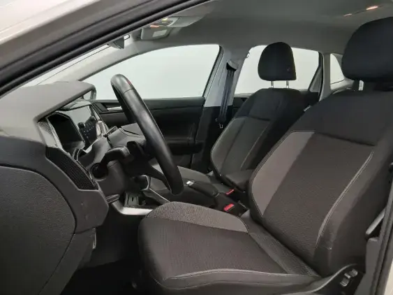 VOLKSWAGEN POLO VI - voiture d'occasion - Photo 17