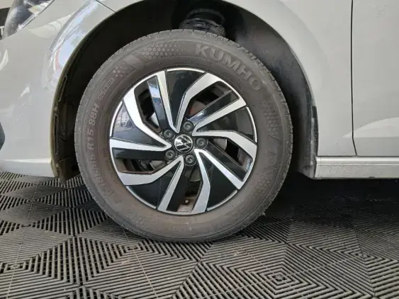 VOLKSWAGEN POLO VI - voiture d'occasion - Photo 21