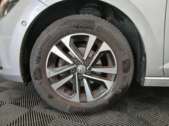 VOLKSWAGEN POLO VI - voiture d'occasion - Photo 19