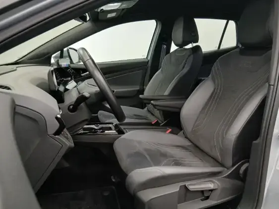 VOLKSWAGEN ID.4 - voiture d'occasion - Photo 16