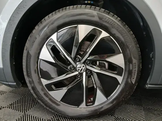 VOLKSWAGEN ID.4 - voiture d'occasion - Photo 20