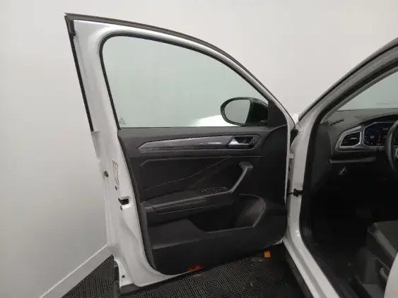 VOLKSWAGEN T-ROC - voiture d'occasion - Photo 18