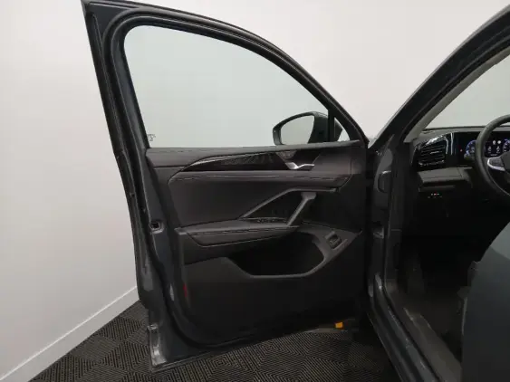 VOLKSWAGEN TIGUAN III - voiture d'occasion - Photo 17