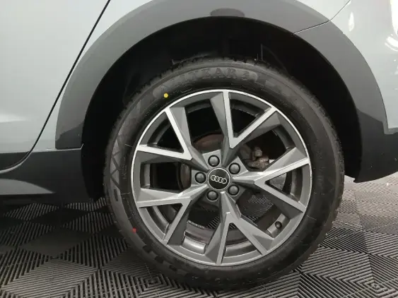 AUDI A1 ALLSTREET - voiture d'occasion - Photo 21