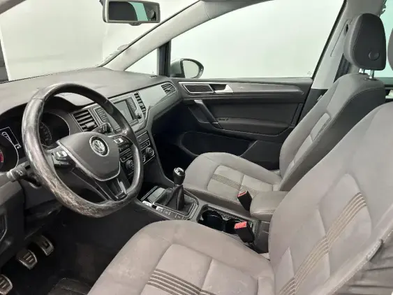 VOLKSWAGEN GOLF SPORTSVAN - voiture d'occasion - Photo 17