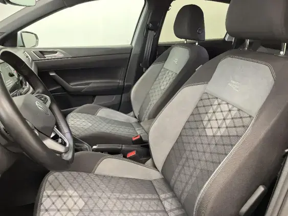 VOLKSWAGEN POLO VI - voiture d'occasion - Photo 16