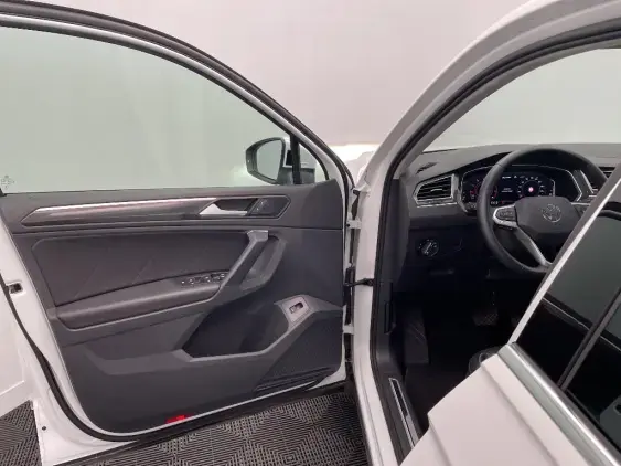 VOLKSWAGEN TIGUAN II - voiture d'occasion - Photo 17