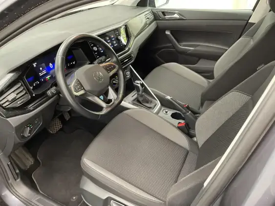 VOLKSWAGEN POLO VI - voiture d'occasion - Photo 17