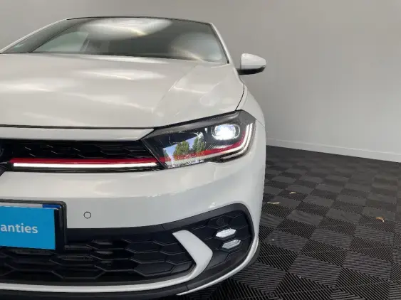 VOLKSWAGEN POLO VI - voiture d'occasion - Photo 18