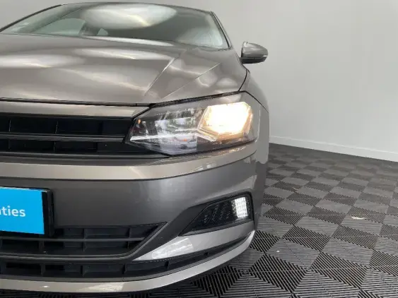 VOLKSWAGEN POLO VI - voiture d'occasion - Photo 16
