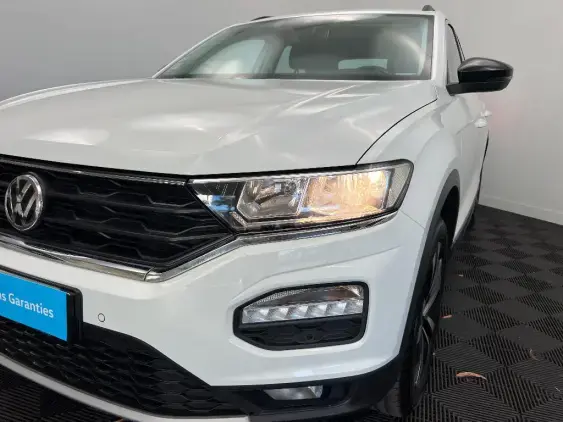 VOLKSWAGEN T-ROC - voiture d'occasion - Photo 19