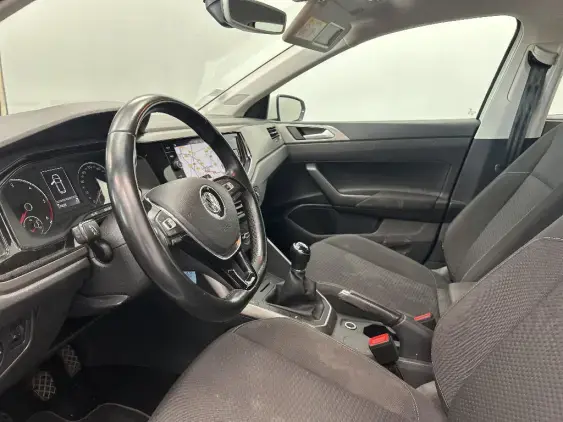 VOLKSWAGEN POLO VI - voiture d'occasion - Photo 20