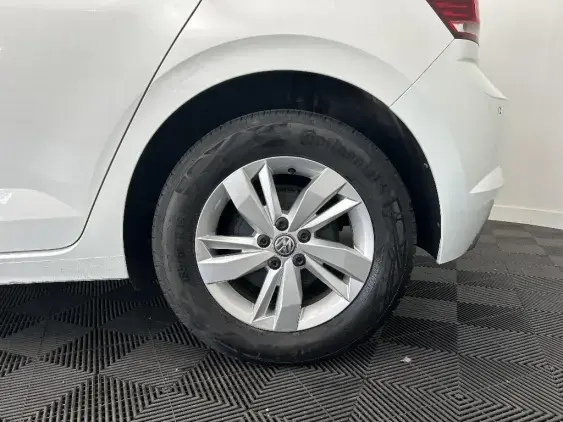 VOLKSWAGEN POLO VI - voiture d'occasion - Photo 23