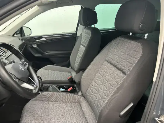 VOLKSWAGEN TIGUAN II - voiture d'occasion - Photo 17