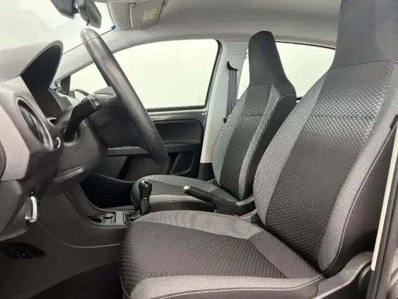 VOLKSWAGEN UP - voiture d'occasion - Photo 16