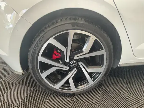 VOLKSWAGEN POLO VI - voiture d'occasion - Photo 21