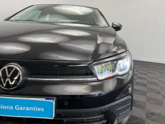 VOLKSWAGEN POLO VI - voiture d'occasion - Photo 19