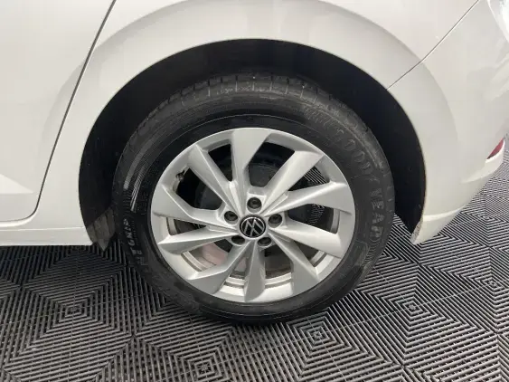 VOLKSWAGEN POLO VI - voiture d'occasion - Photo 22