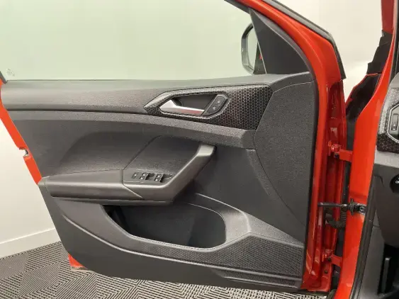 VOLKSWAGEN T-CROSS - voiture d'occasion - Photo 18
