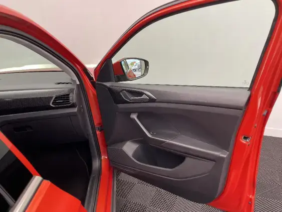 VOLKSWAGEN T-CROSS - voiture d'occasion - Photo 19