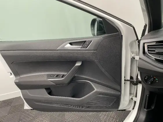 VOLKSWAGEN TAIGO - voiture d'occasion - Photo 18