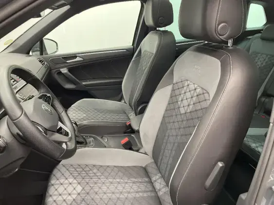 VOLKSWAGEN TIGUAN II - voiture d'occasion - Photo 16