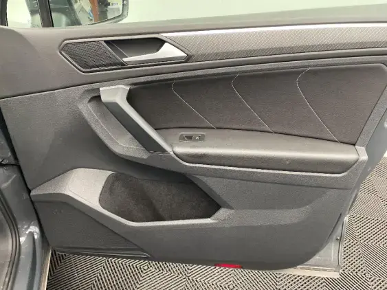 VOLKSWAGEN TIGUAN II - voiture d'occasion - Photo 18