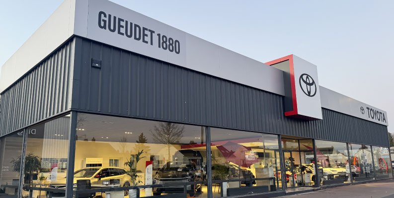 TOYOTA AMIENS GUEUDET 1880
